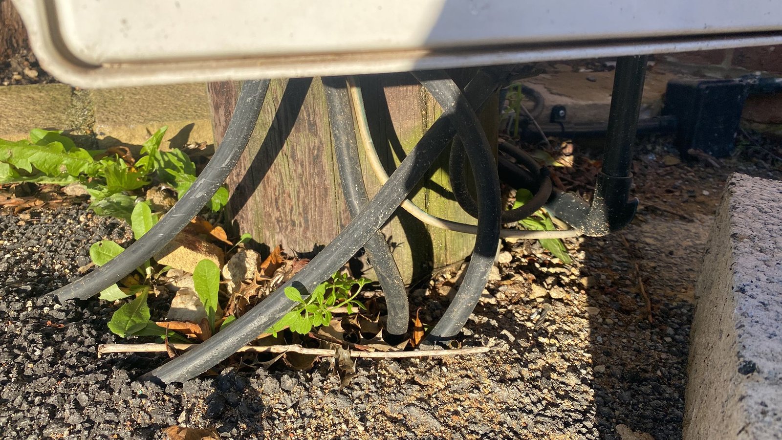 Flat roofing system installed on Devonshire property Flat roofing system installed on Devonshire property